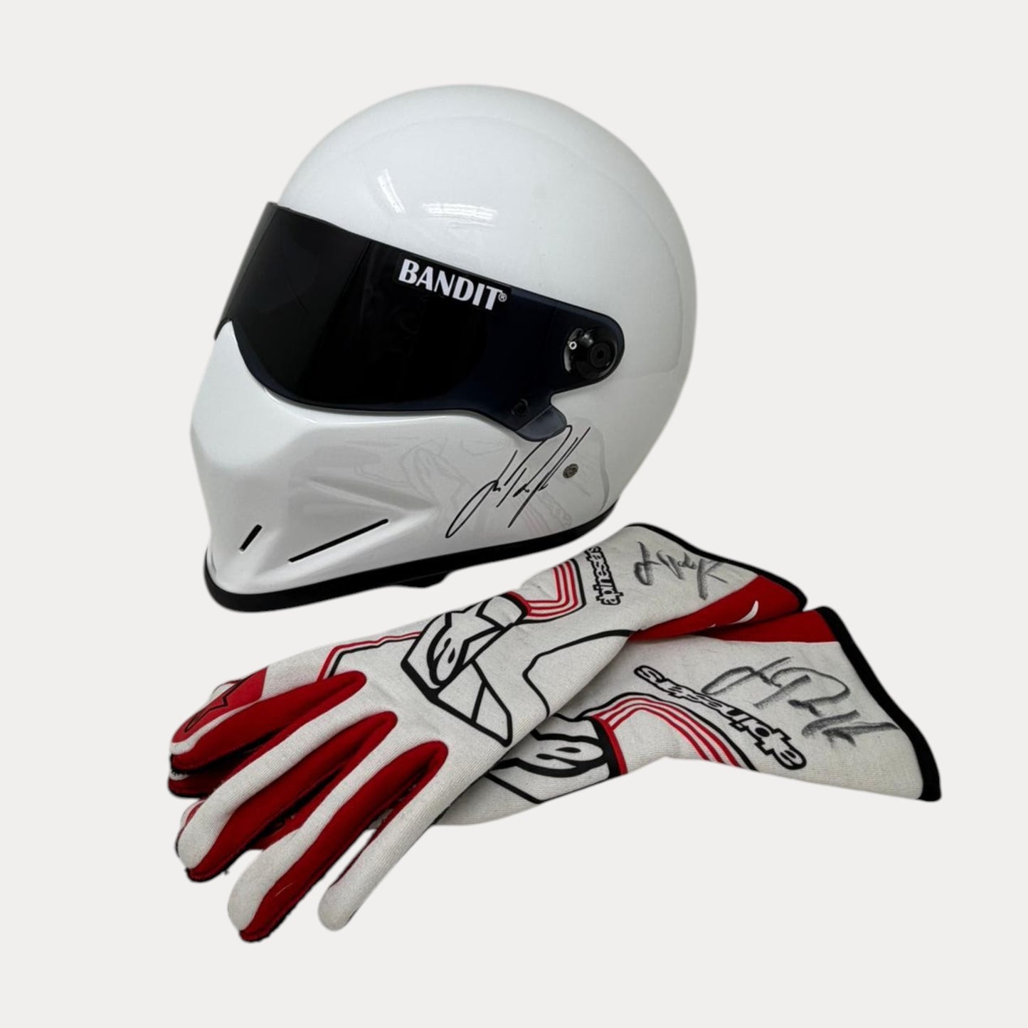 Original Bandit Crystal Helm + Alpine Stars FIA Standart Handschuhe signed by Jean Pierre